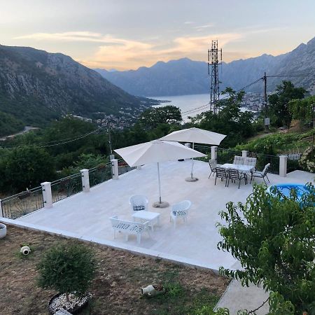 Apartments Panoramic Paradise Kotor Eksteriør billede